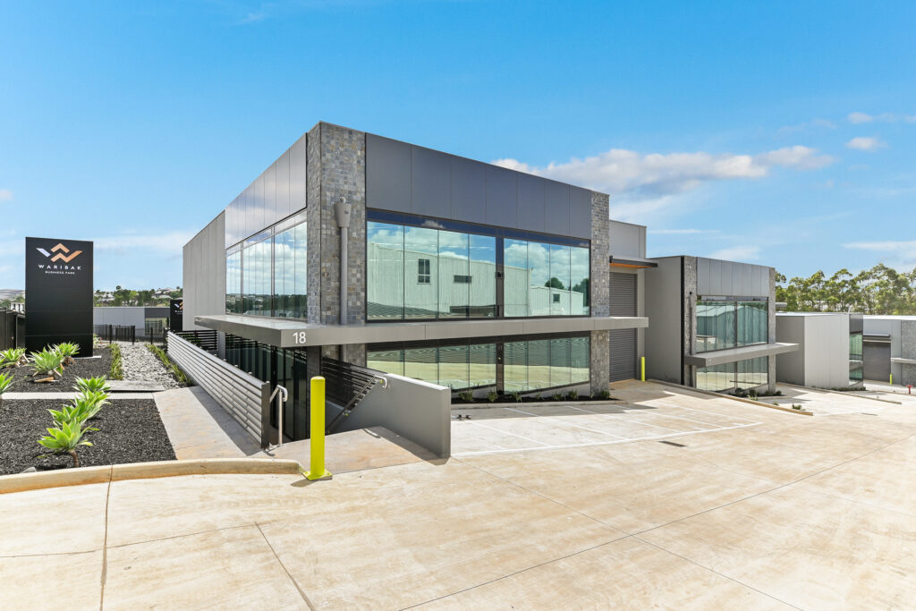 5 & 6 Durack Court Web-13